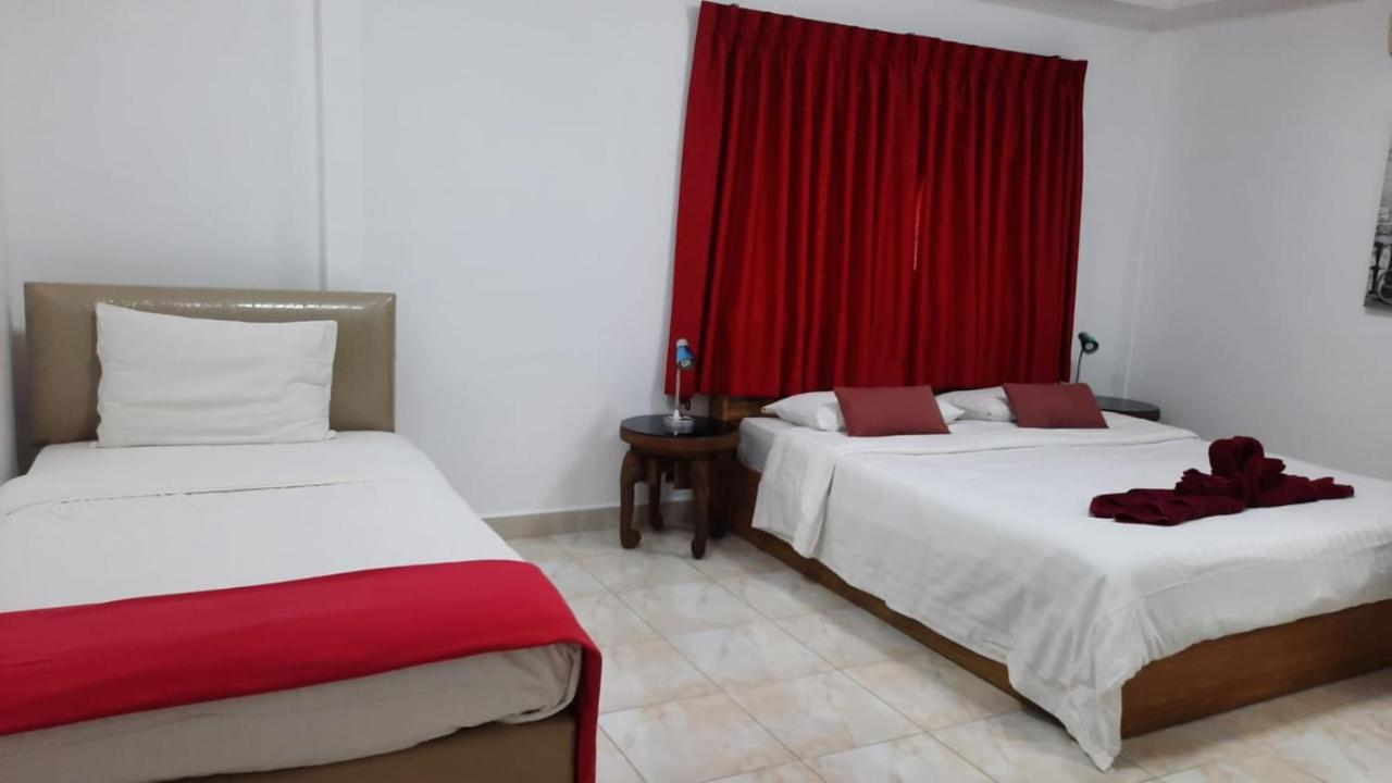Happy Beach Jomtien Guesthouse エクステリア 写真