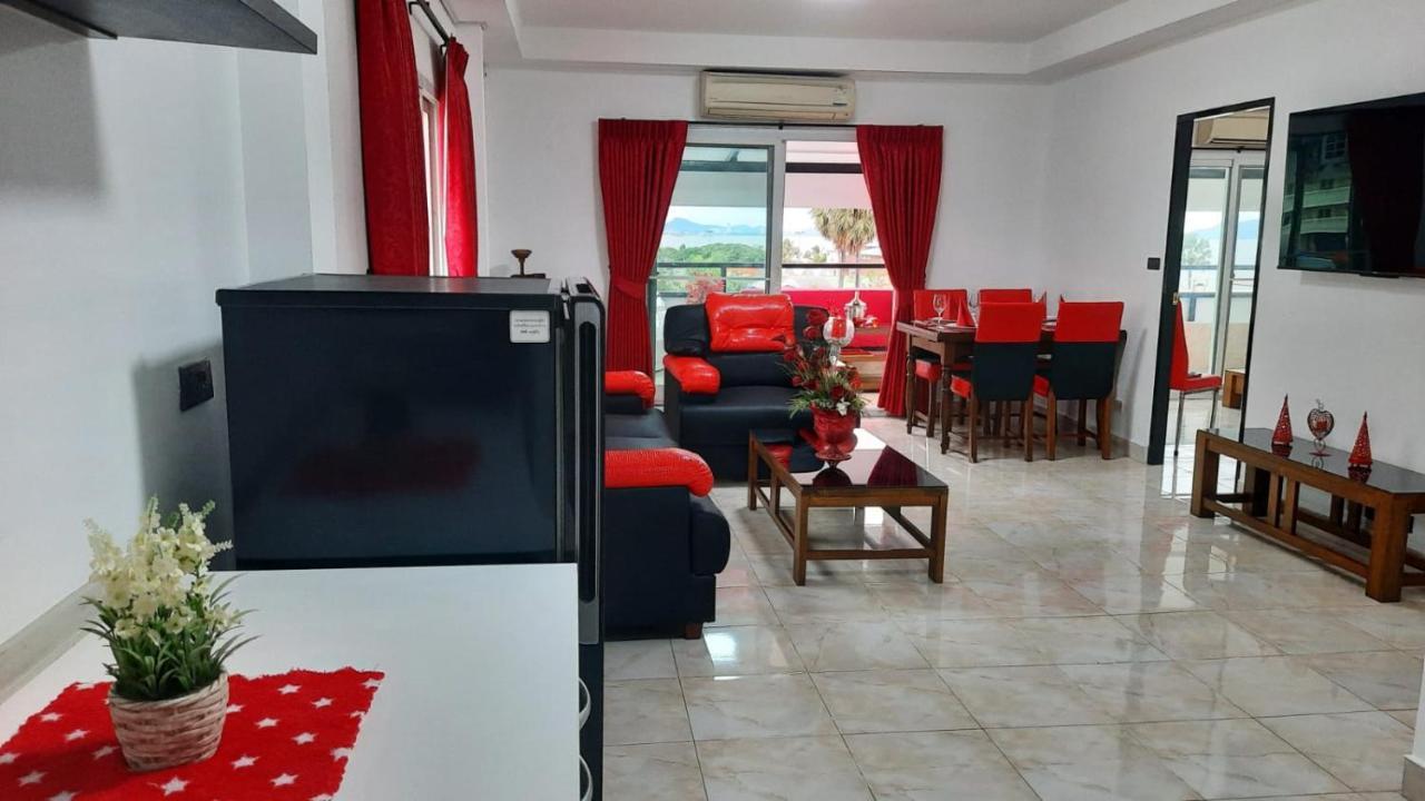 Happy Beach Jomtien Guesthouse エクステリア 写真