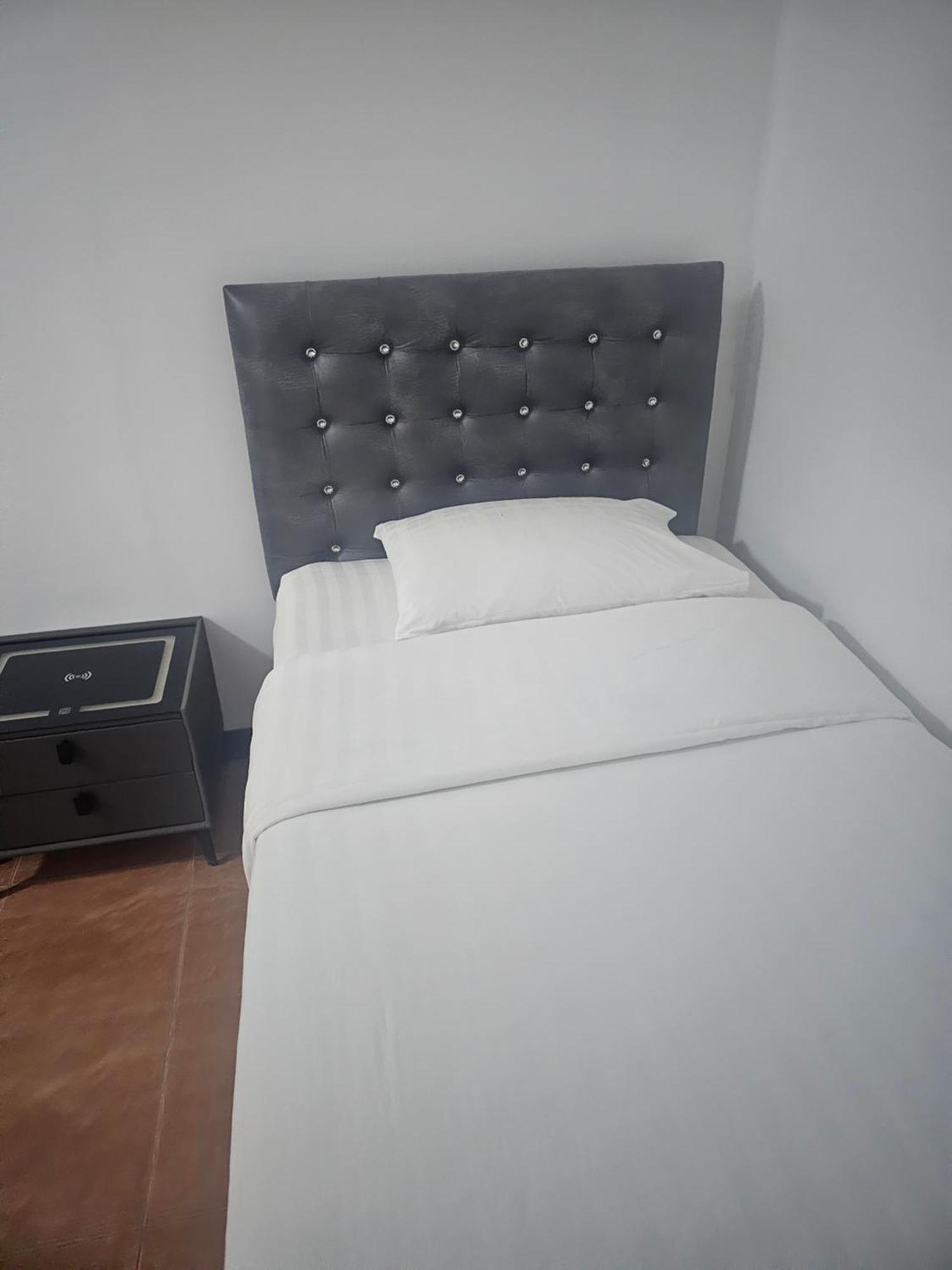 Happy Beach Jomtien Guesthouse エクステリア 写真