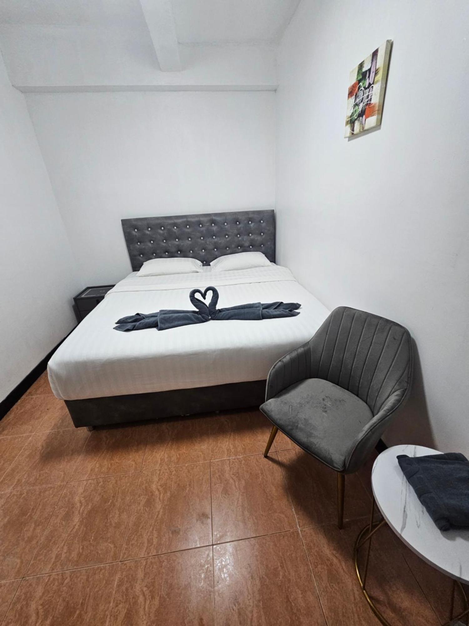 Happy Beach Jomtien Guesthouse エクステリア 写真